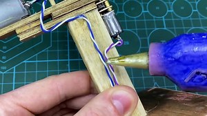 4 AWESOME DC MOTOR LIFE HACKS