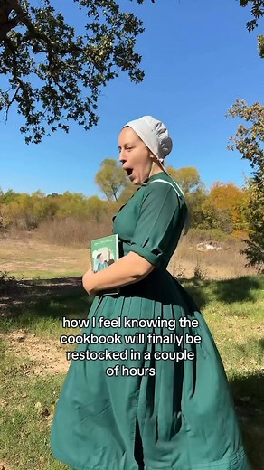 Time to set your timer!!! 12 PM CST | Lovina Zook