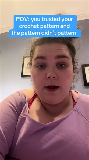 I spent TWO HOURS and NINE WHOLE ROWS trusting a pattern that clearly had no idea what it wanted to be when it grew up. The math? Wrong. The vibes? Off. The stitch count? A social construct apparently. So I frogged the entire thing and we’re pretending none of this ever happened. New project. New energy. No emotional attachment to those 9 rows. Absolutely none. 🙂 #crochet #crochettok #fiberartist #craftfail #chaoticcrochet