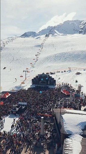 Gotta love a proper #snow #rave 🥶❄️ #electronicmusic #dimitrivegas