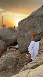 Today is the day of Arafah!🤍 O Allah! Please accept all of our prayers,dua's🥹🖤🤲 Join : Muslim Ummah | M u s l i m s ツ