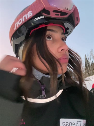 Beginner Snowboarding Tips and Essential Gear Guide