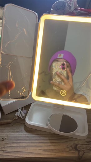 LED Makeup Mirror Review and Features