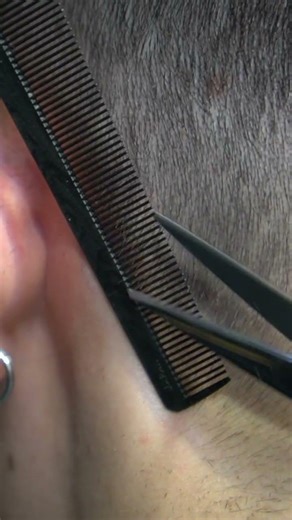 【職人技】耳周りの細かい鋏カット｜Japanese Barber Precision Cut ASMR