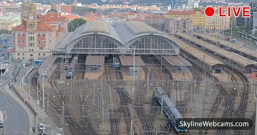 【LIVE】 Live Cam Prague Train Station | SkylineWebcams