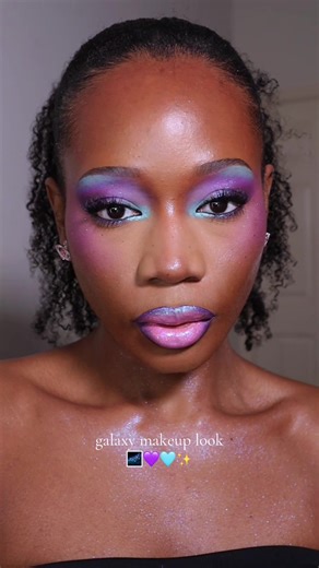 probably my favorite look this year products: @ArdellBeauty brow gel @Fenty Beauty soft ‘lit foundation 430, match stix “espresso”, cheek suede blush “drama cla$$” @urban decay quickie concealer 70NN, 24/7 eye pencil “psychedelic sister” @Morphe Cosmetics continuous setting mist @ONE SIZE BEAUTY setting powder “ultra peach”, powder melt setting spray, gel eyeliner “bodacious black” @Kaleidos Makeup escape pod palette, glowing iris palette @Milani Cosmetics stay put liquid lipstick “glow up”, hig