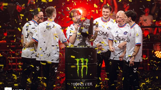 玩机器：你们在见证第二个A队！上半年绝对统治，这个高度任何王朝都没做到，年底拿Major，