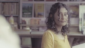 සමහර අහඹු සිදුවීම් අපේ මුළු ජීවිතේම වෙනස් කරනවා. ආදරෙන් පුරවනවා. 🥰😘 ඒ හැඟීම අපිට හරියටම කියන්න පුළුවන් අකුරු වලින්ම විතරයි. 🫣 හැඟීම් ගැටගැහුණු අකුරු වල කතන්දර අහන්න ඔයාට අගෝස්තු 10 හවස එන්නම වෙනවා. 💝 එදාට මුණගැහිලා කතාකරමු. 🥰 | Helakuru