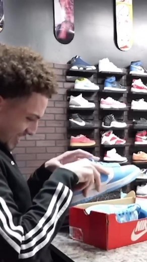 Faze Rug Selling Travis Scott Nike Sneakers?