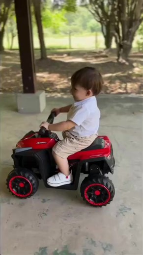 Imaginez la joie de votre enfant au volant de son propre quad électrique ! 🥰 Facile à conduire, robuste et rechargeable, c’est bien plus qu’un jouet : c’est une vraie expérience de conduite miniature 🚀 👦👧 Parfait pour les petits aventuriers — ne manquez pas cette offre exclusive ! ✅https://akf2cz-ed.myshopify.com/products/voiture-pour-enfant-quad-electrique-atv-enfant-design-graffiti-3-a-8-ans?pb=0 | Childrens market