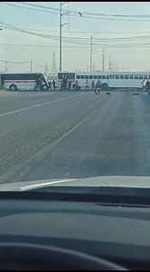 🔴 #Reynosa REPORTAN BLOQUEOS EN REYNOSA, EN LA SALIDA A SAN FERNANDO. EXTREMEN PRECAUCIONES POR SITUACIONES DE RIESGO. VIdeo: Redes | El Chilito News
