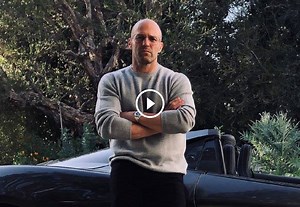 Jason Statham (Τζέισον Στέιθαμ) βιογραφικό σήμερα! Η προσωπική ζωή, η ηλικία, το ύψος, η καταγωγή, οι σπουδές, και τα κιλά