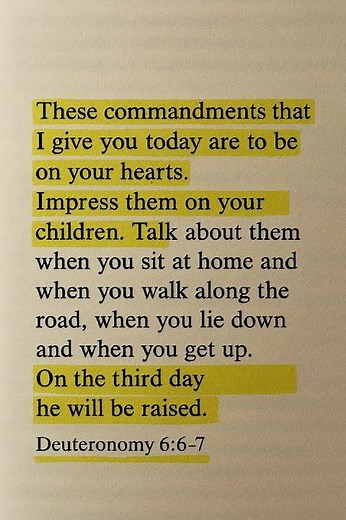 Teach God's Word Diligently: Daily Faith for Your Family (Deuteronomy 6:6-7)