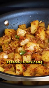 Papas a la Mexicana 🥔 (con chorizo!) another great dish with big flavor thanks to the tomato, onion and jalapeño