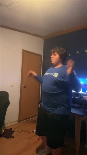 Davidischillspam (@davidischillspamm)’s videos with original sound - 1.waykai