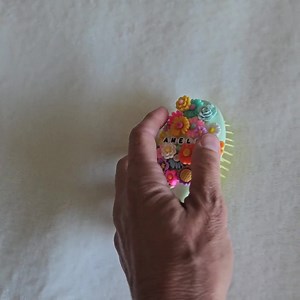 Girls Hair Brushes, Personalized Spa Party Favor Gift Idea, Baby Brush, Custom Hair Accessories, Bedazzled Wet Dry Brush, Flower Hair Comb - Etsy