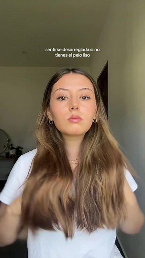 Cómo sentirse mejor sin el pelo liso