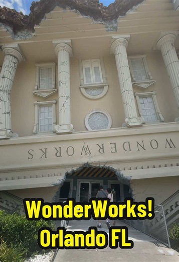 Catch me in the bubble room 😚🫧 @WonderWorks #wonderworks #orlando #tiktoktravel #familyfun #thingstodoinorlando
