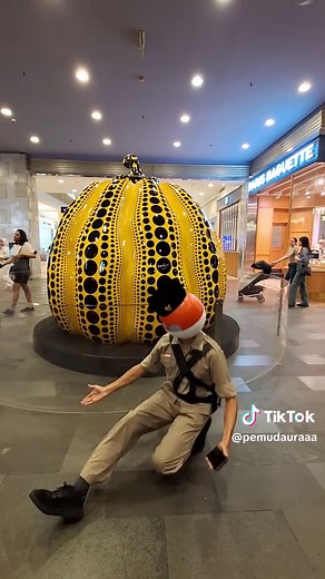 Indonesian Countryhumans Cosplay Dance