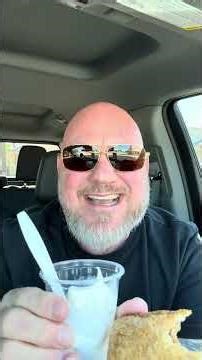 This Burger King Combo Should Be ILLEGAL… 🤯 Apple Pie Delight Review