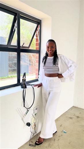 Creating the Perfect ASMR Atmosphere: Lighting and Comfort