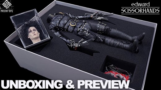 How the Edward Scissorhands 1/6 figure holds up on close inspection