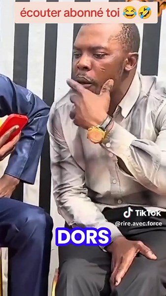 écouter vraiment 🤣🤣😂#cotedivoirehumour #drole_videos #225🇨🇮 #humour #😂😂😂😂😂