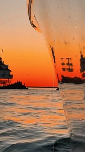Thomas Point Shoal Lighthouse outstanding clip, thanks David Sites 📸 #highlights #boats #chesapeake Chasin Tail Charters Drew Coyote of Thomas Point Shoal Lighthouse Friends of Annapolis Maryland is a cult. Not a State. #chesapeakebaymagazine | Mark Ward