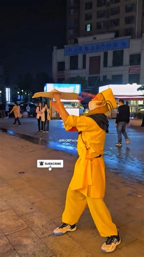 Japan's unique bread shops 😱