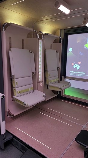 2024년 CES 현대 스페이스 전시관의 시트 구동부 제작