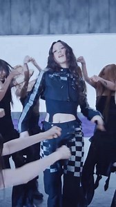 #JISOO - earthquake DANCE PERFORMANCE VIDEO✨ ▶ youtu.be/Z33suvklkx0 #JISOO #지수 #AMORTAGE #earthquake #DANCE_PERFORMANCE | BLACKPINK - BLINK Cambodia