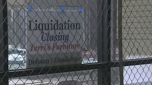 Customers left with questions after popular consignment store closes doors