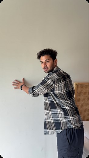 Paint 🎨 krna tha paint nhi marna tha 🙄🙄 . . . . . . . . . . . . . . #comedy #funny #trending #funnymemes #rockysharma #explore | Rocky Sharma