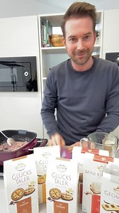 Du hast unseren HSE LIVE Stream mit Sebastian Höffner verpasst? ☹️🤳 Mach dir keine Sorgen, wir haben alles für dich festgehalten. Schau einfach ins Video rein und freu dich auf Sebastian Höffner, viele Inspirationen und jede Menge spannende Fragen. 🎥 👉 Die Produkte aus diesem Stream kannst du hier shoppen (unter "Stream verpasst"): bit.ly/3mSwMD8 | hse.de