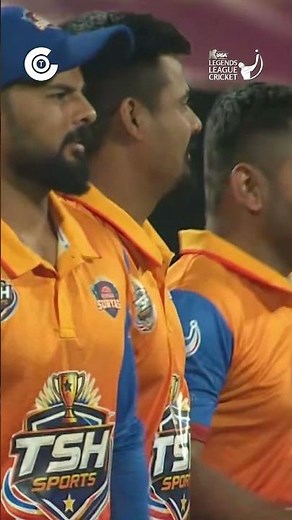 Momentum lost in a moment. Sreesanth loses his wicket via run-out.