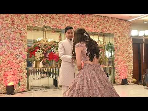 Groom's 1st ever stage Dance | Bride joins |Couple Dance Performance |Pretty Women| Engagement Dance