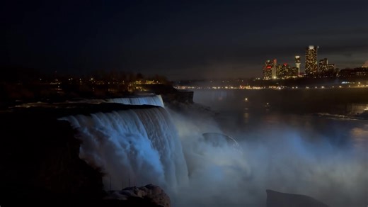 Live from Niagara Falls this evening! Have a great weekend! | Niagara Falls State Park, USA