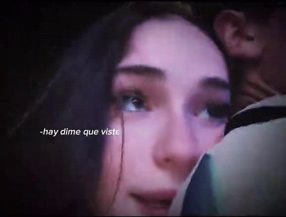 Lukas,angelique y fans:: Amo su relación a pesar del hate que les están tirando por que angelique tiene pagina💙,por que es mayor de edad,y por que quieren ah lukisa,siempre los apoyare,se me va ah venir todo el hate pero estoy diciendo lo que yo pienso. Es mi opinión por que lukas de que tiene derecho de hacer su vida y sus fans quieren ayudarlo,pero estoy viendo que hay gente que hace la vida le lukas un 90% y lukas hace namas un 10%,si él quiere estar con angelique por que le gusta como es,le