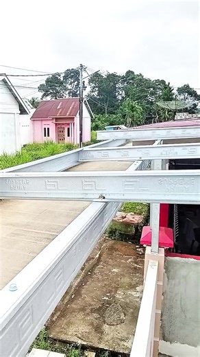 lightweight steel canopy installation #tips #building #konstruksi #rumahan #fyp..