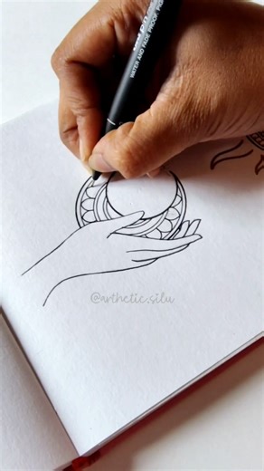 Sun ☀️ & Moon 🌙 Mandala ✨🦋🖤 #unique #creative #mandala #explore #artist | arthetic.silu