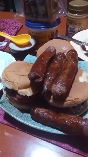 Delicious Breakfast Challenge with Friends