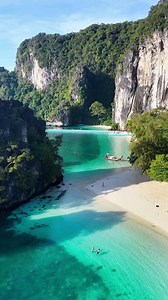 ชาวต่างชาติบอกว่าประเทศไทยมีทะเลที่สวยที่สุดในโลก เธอไปมาหลายประเทศ แต่ที่ไทยสวยมากเกินบรรยายบอกนัททีที่นี่ไหน ?นัท