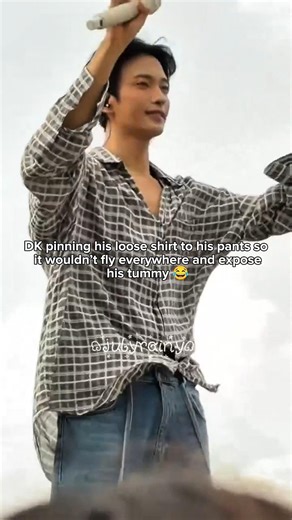 DK is the best example of working smart not hard😂#dk#seventeen#svt#shorts#youtubeshorts#shortsfeed