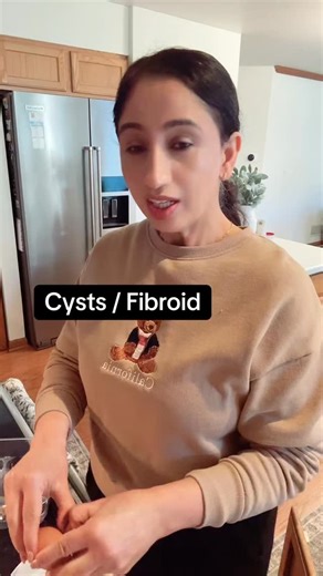 PCOD: Heal with Diet and Nutrition 🌸 Polycystic Ovary Syndrome (PCOD) can be managed effectively through the right diet and lifestyle. Here’s how my program can help you: ✅ Balanced Nutrition: Customized meal plans with whole foods to balance hormones and reduce insulin resistance. ✅ Weight Management: Helping you achieve and maintain a healthy weight to regulate cycles. ✅ Anti-Inflammatory Diet: Incorporating foods that combat inflammation and promote overall wellness. ✅ Lifestyle Support: Sus