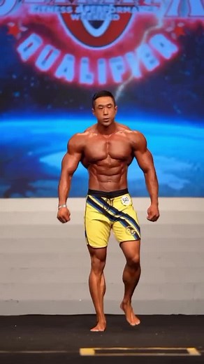Bodybuilding Competition Highlights with IFBB Professional