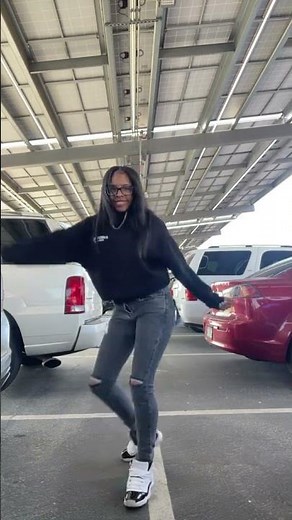 #siyahsworldd 💔💔 siyah doing her fresh out dance
