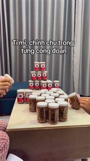 Cá cơm rim tỏi ớt Cô Hai, cay ngon vừa miêng, đậm đà hương vị Miền Trung
