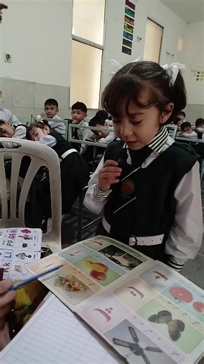 Montessori Class Reading Comprehension Techniques