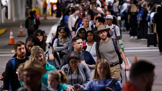 Abolish the TSA? As another shutdown impacts travelers, some call for privatizing screenings
