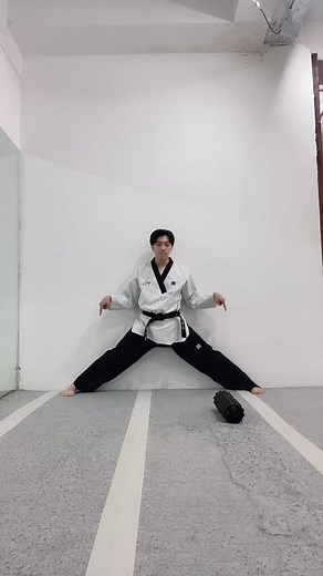 다리찢기 연습하는법